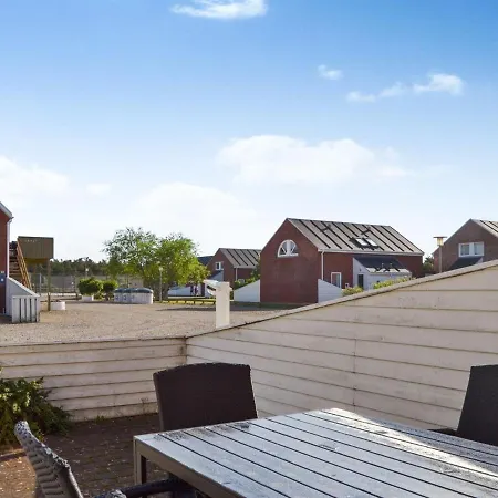 Apartment Lynne - 2-3km From The Sea In Western Jutland By Interhome