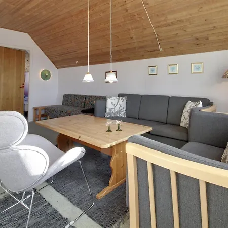 Lejlighed Lynne - 2-3km From The Sea By Interhome