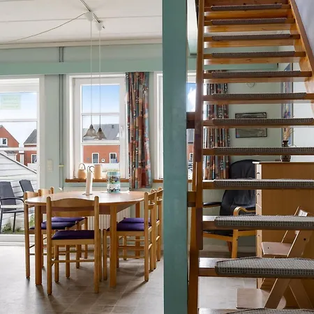 Lynne - 2-3km From The Sea By Interhome شقة *